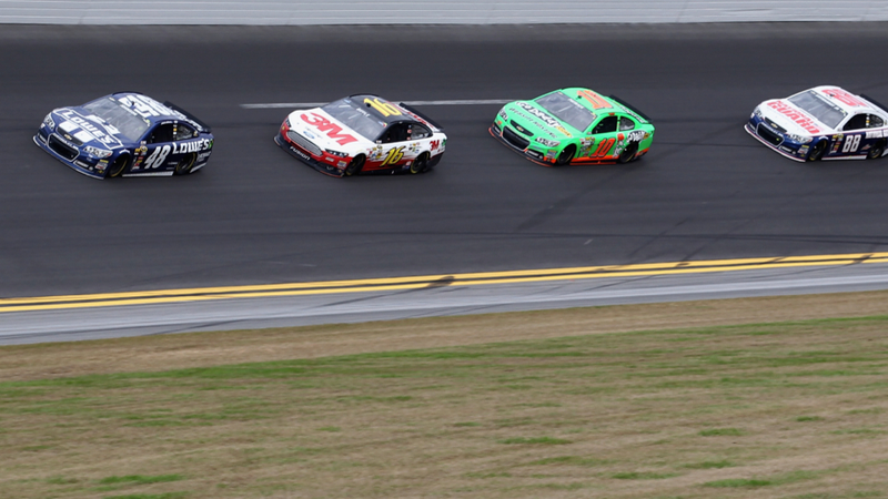 Illustration for article titled How To Win The Daytona 500